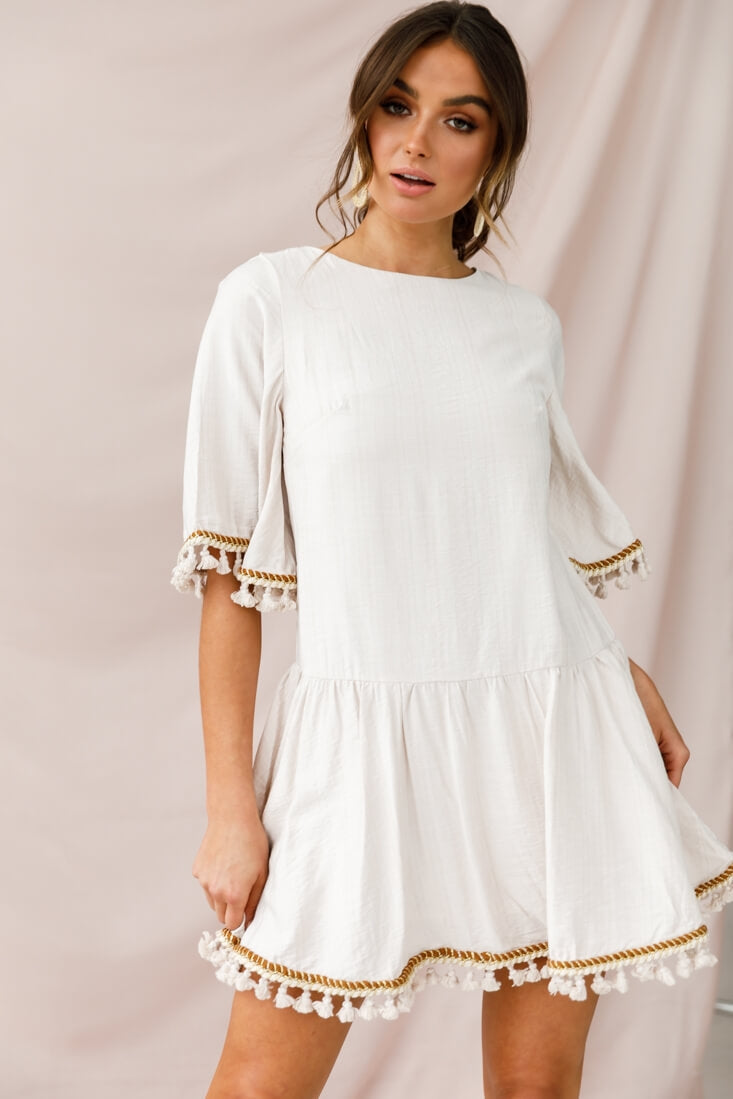 Donna Dropped Waist Tassel Dress Beige